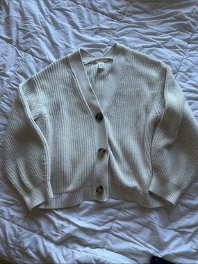 H&M Cream Button-Front Ribbed V-Neck Cardigan